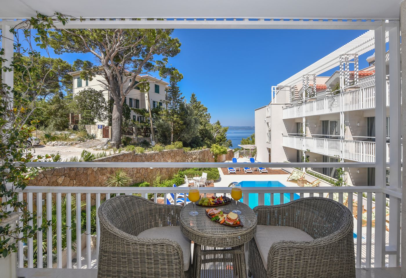 Hotel-Osejava-Pool-33