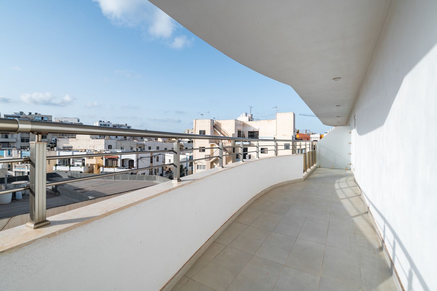 Seaview-Hotel---Adults-Only-16--Room-3