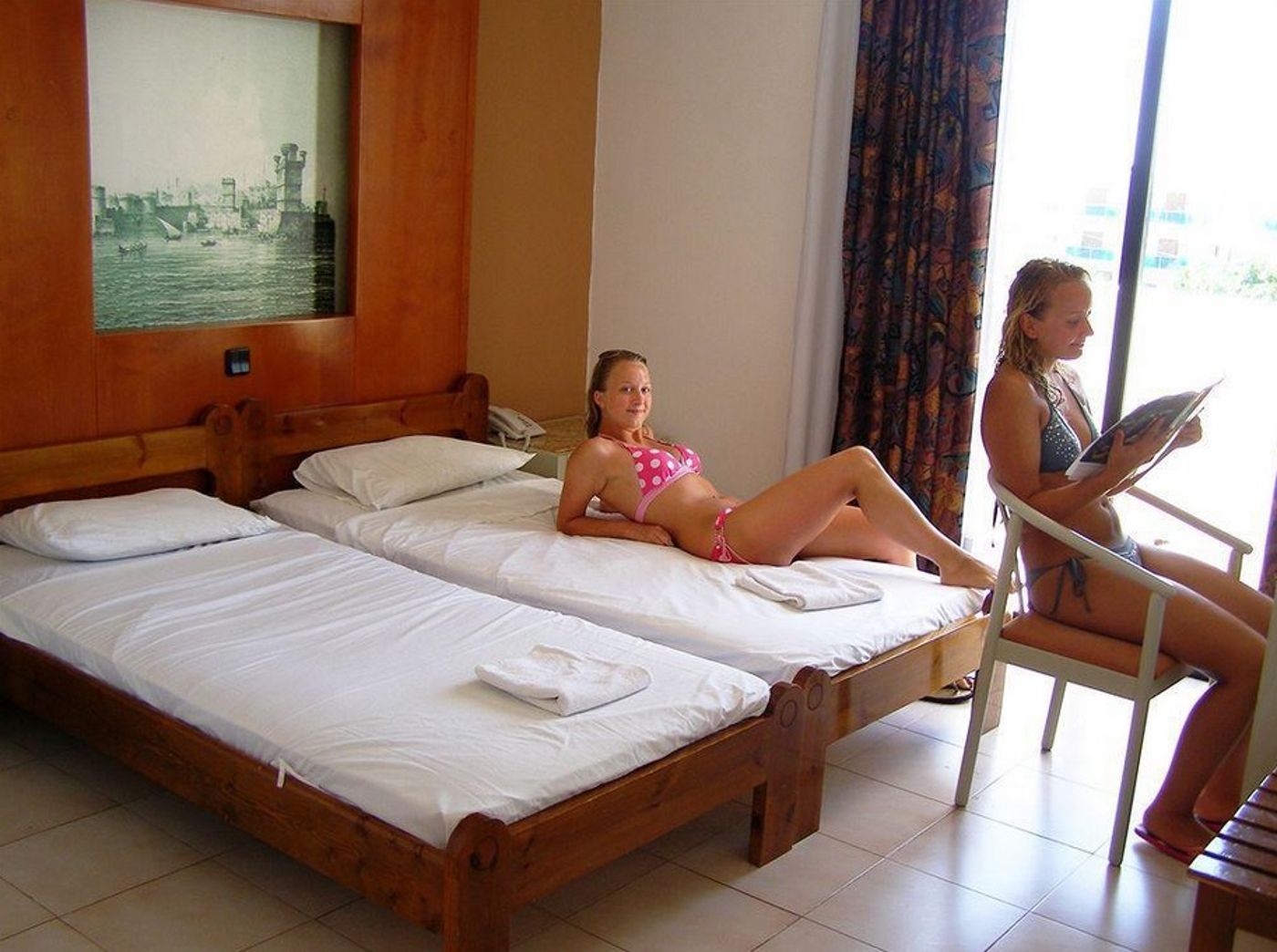 Kabanaris-Bay-Room-12