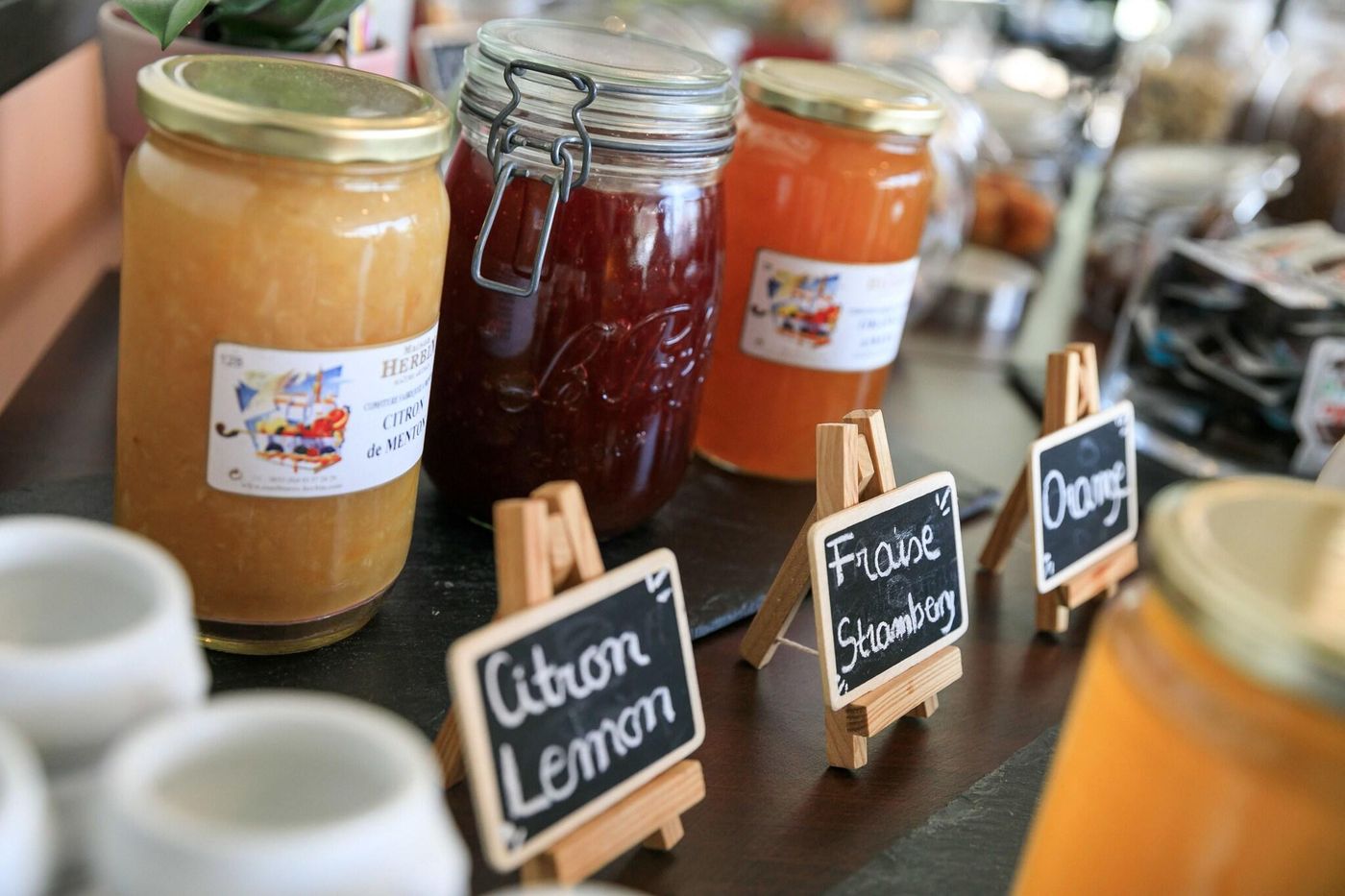 Hotel-Des-Orangers-Restaurant-70