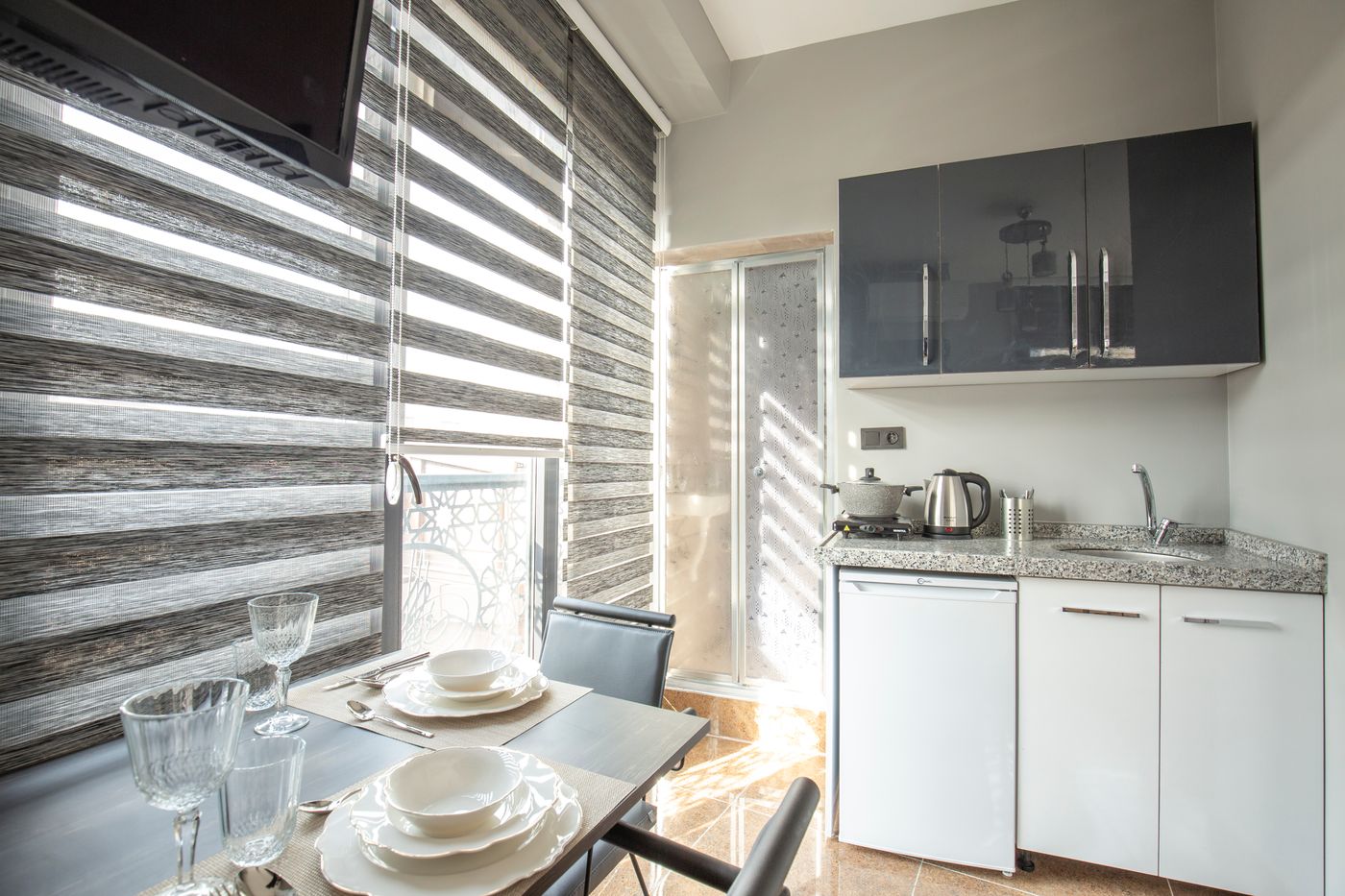 Beyoglu-Huzur-Suites-Room-16