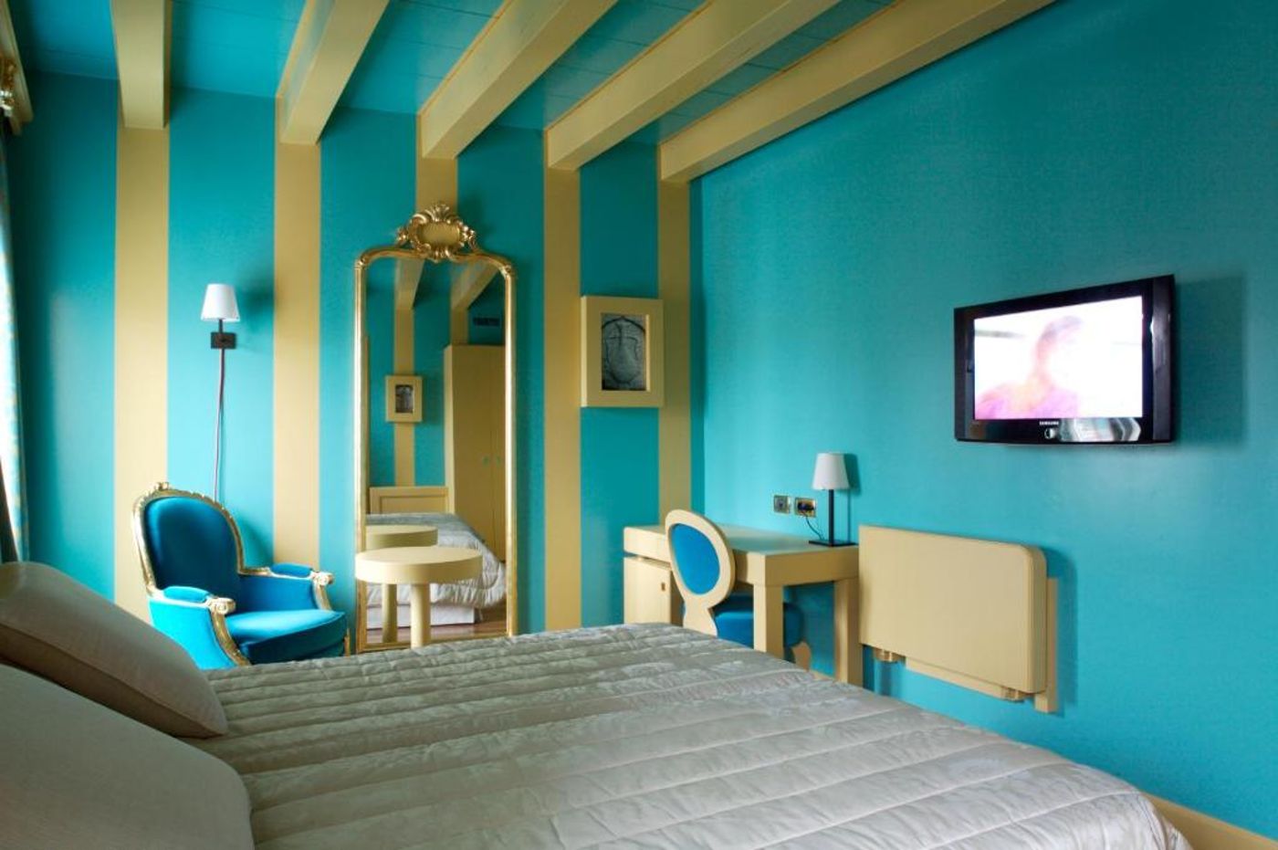 Hotel-Ca--Zusto-Venezia-Room-10