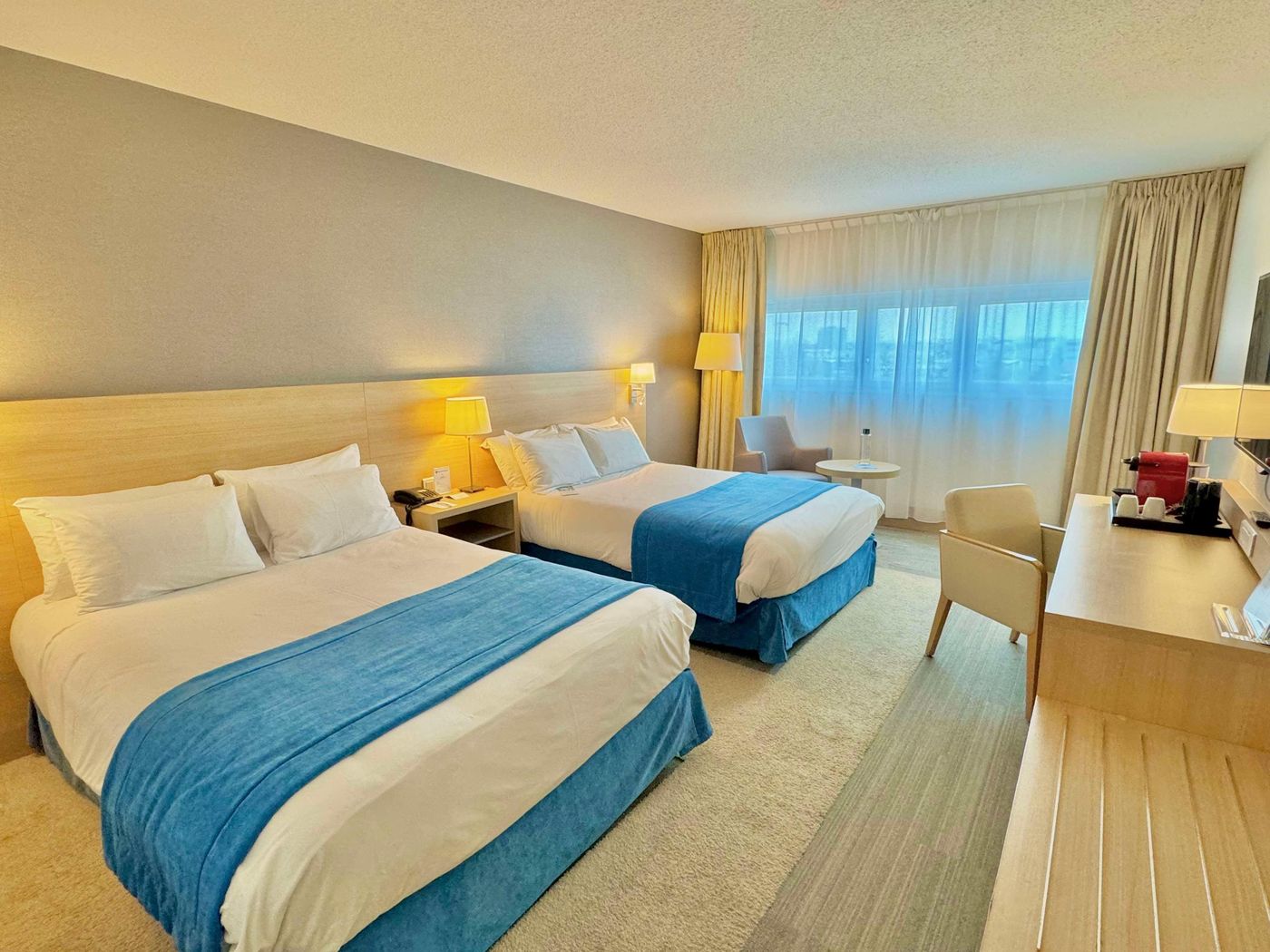 Best-Western-Plus-Paris-Orly-Airport-Room-5