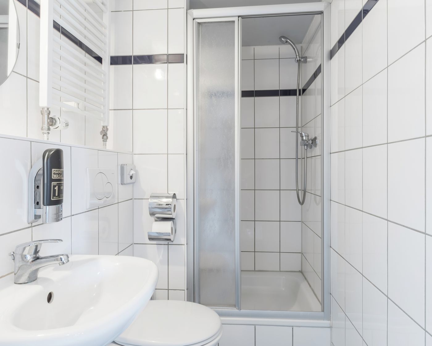 A-O-Koeln-Neumarkt-Room-19