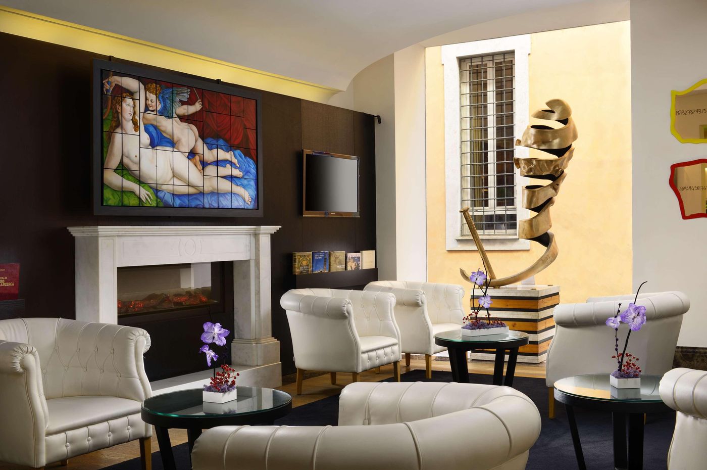 The-First-Arte-Lobby-12