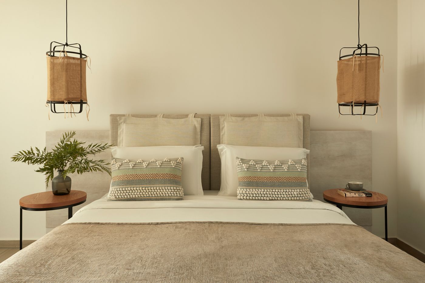 Kermia-Beach-Bungalow-Hotel-Room-34