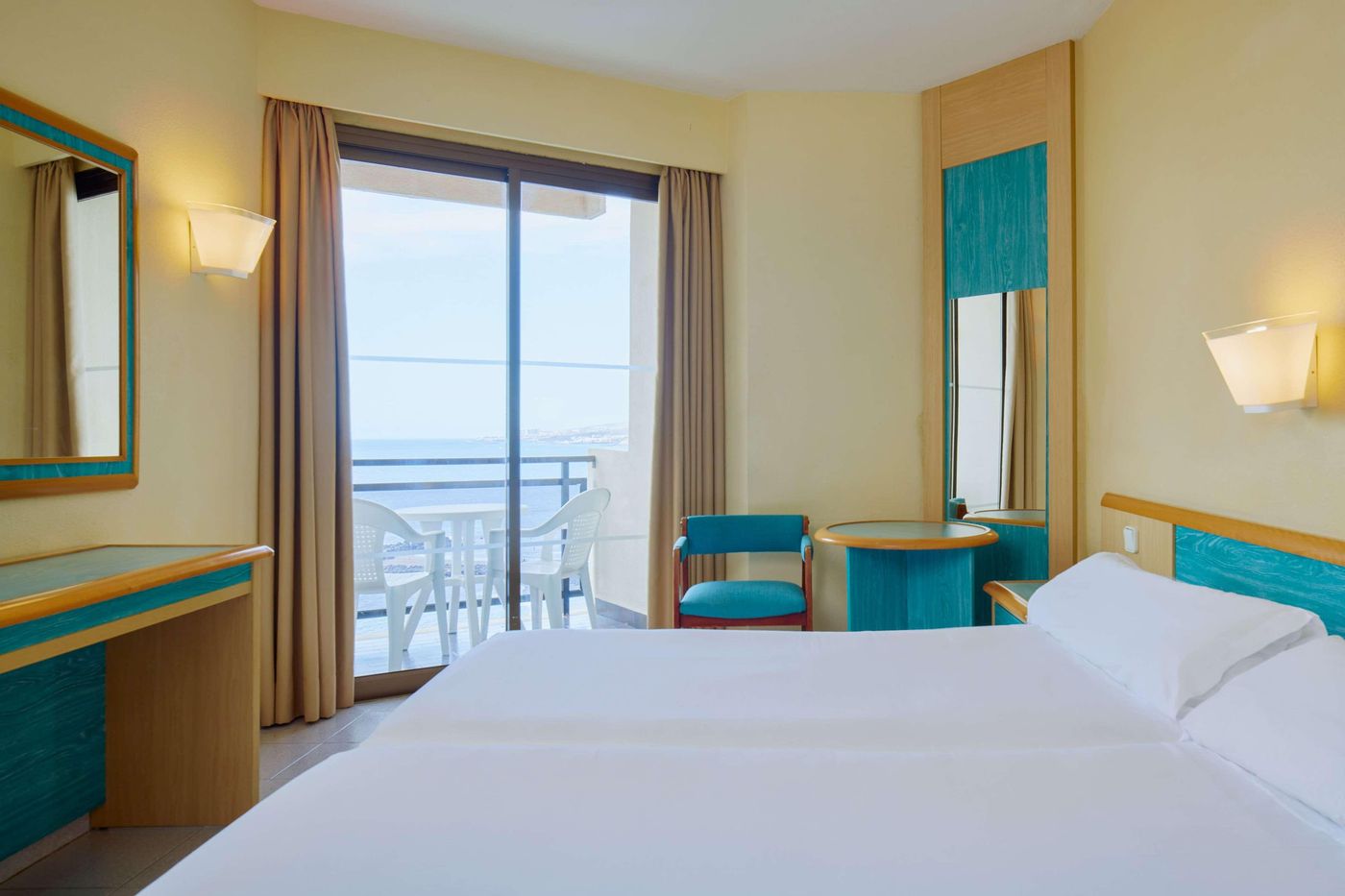 Sol-Tenerife-Room-19