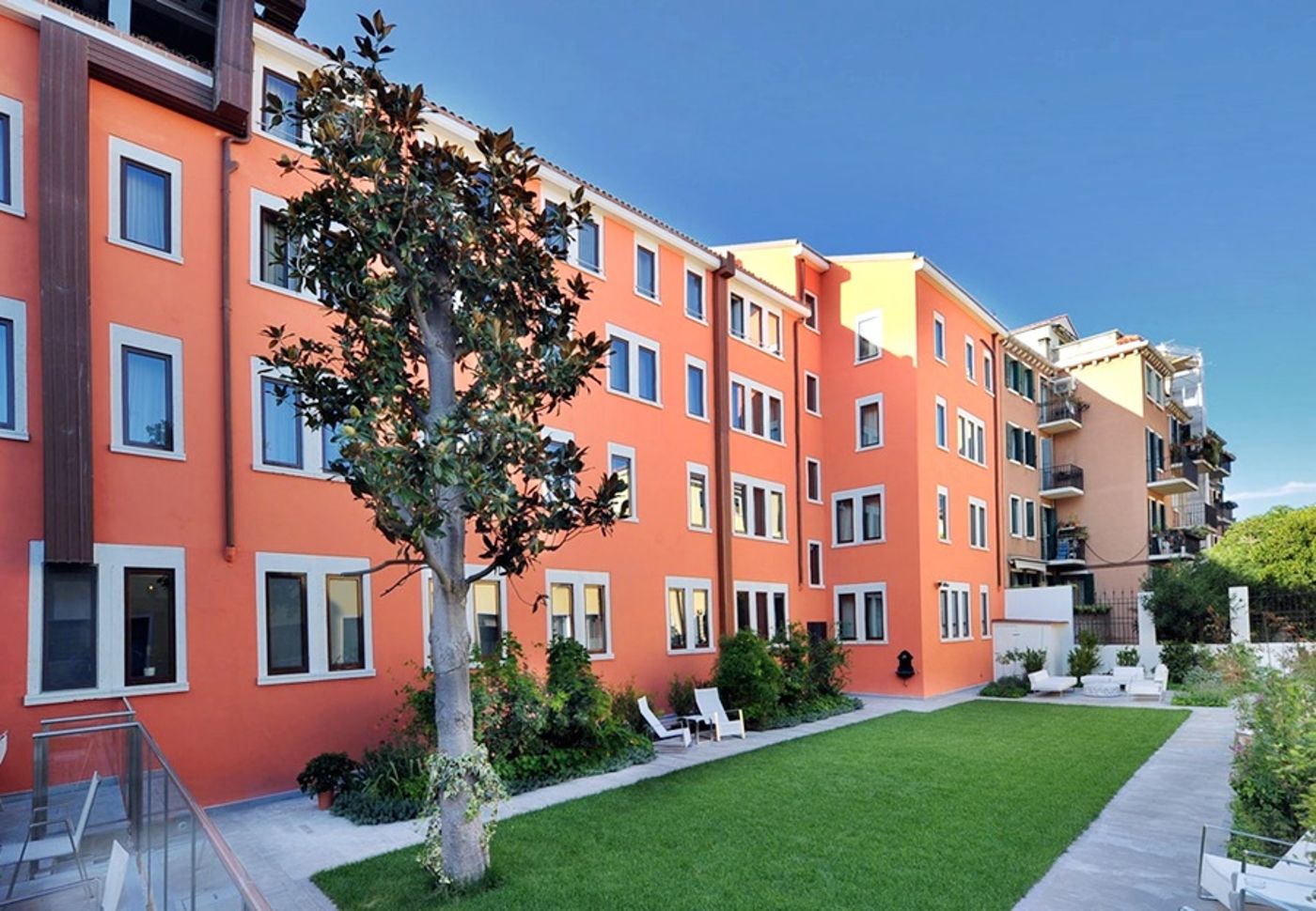 Carnival-Palace-General-view-78