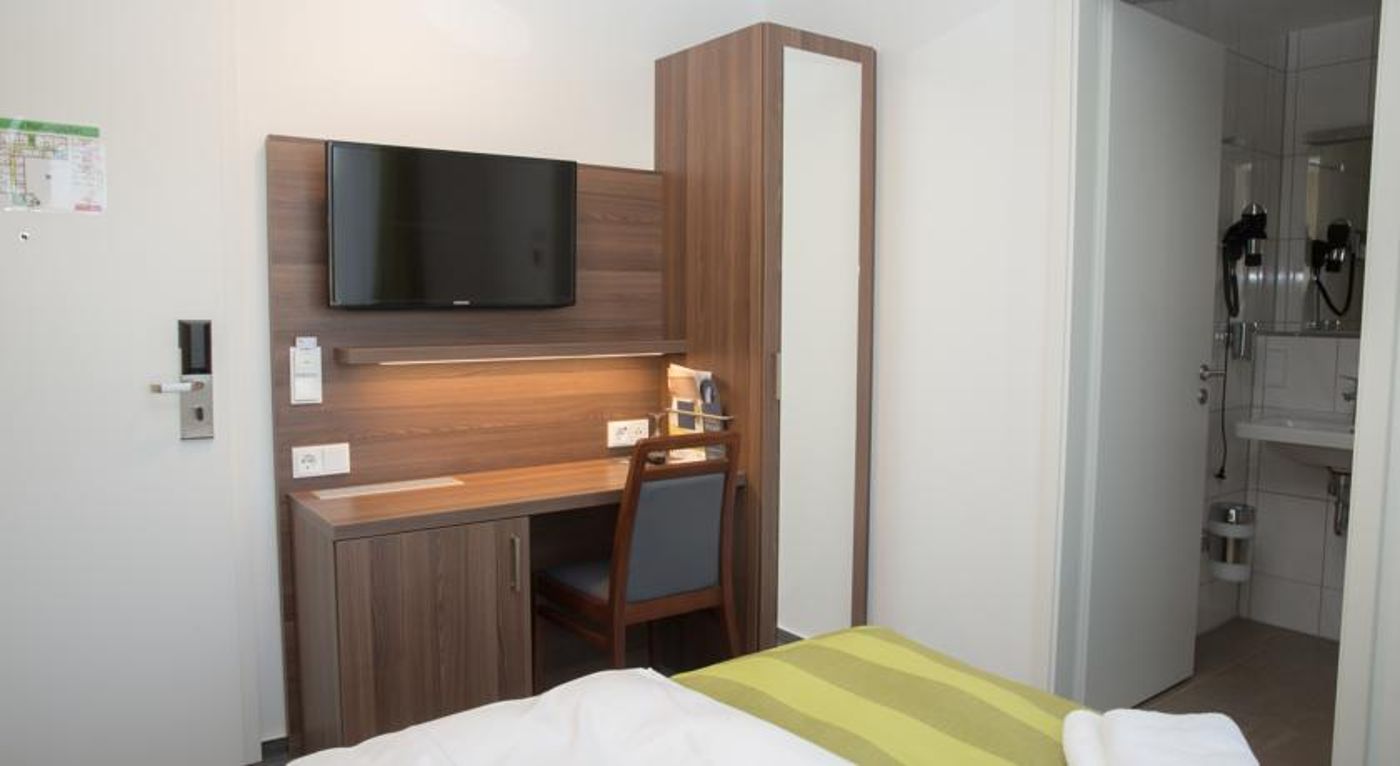 Goethe Conference Hotel By Trip Inn - Germany - FRANKFURT - Room - 9