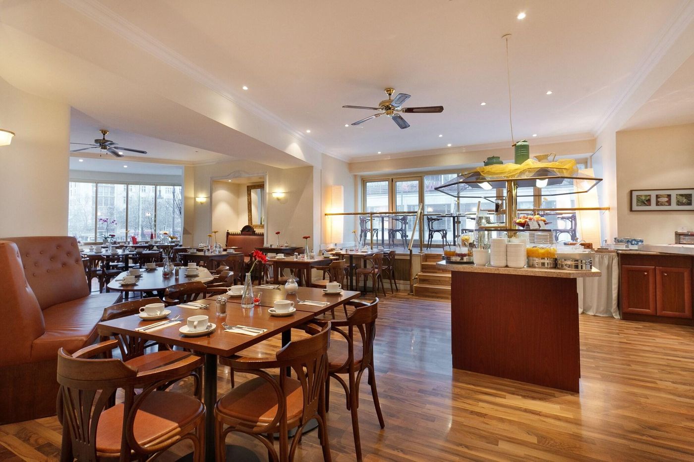 Azimut-Hotel-Kurfuerstendamm-Berlin-Restaurant-16