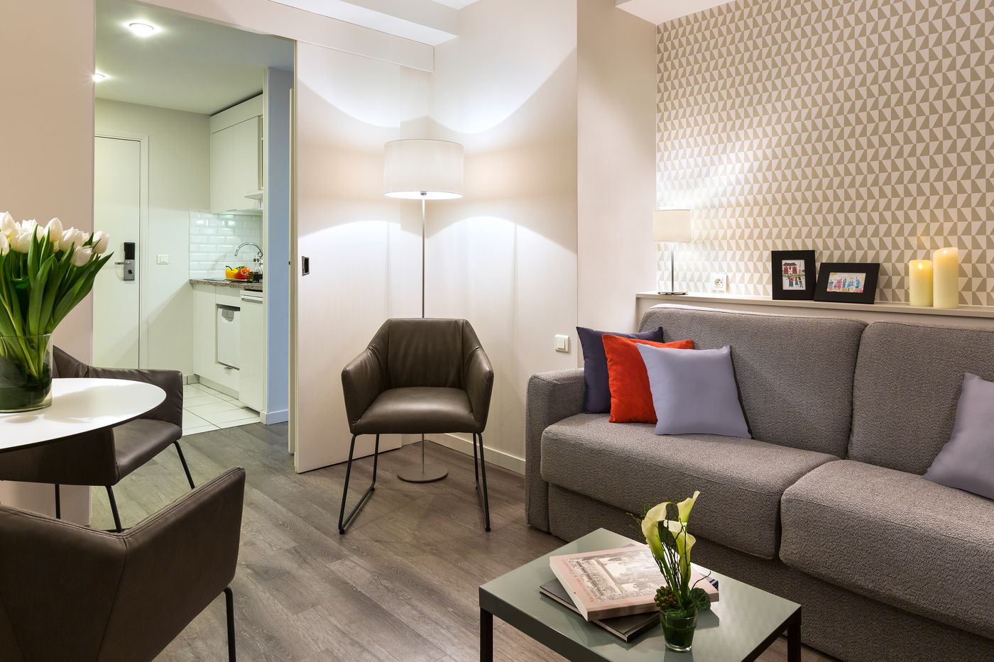 Citadines-Montmartre-Paris-Room-4