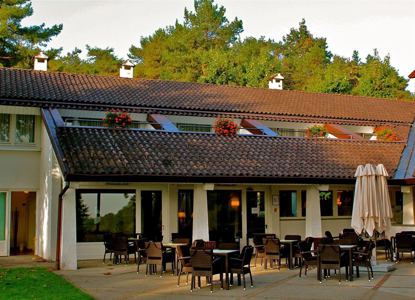 Golf Hotel La Pinetina-Italy-APPIANO GENTILE-General view-3