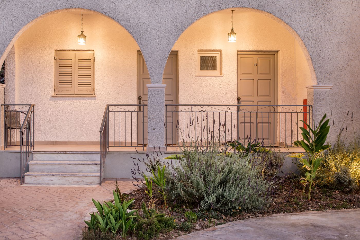 Dominoes-Aparthotel-Terrace-22