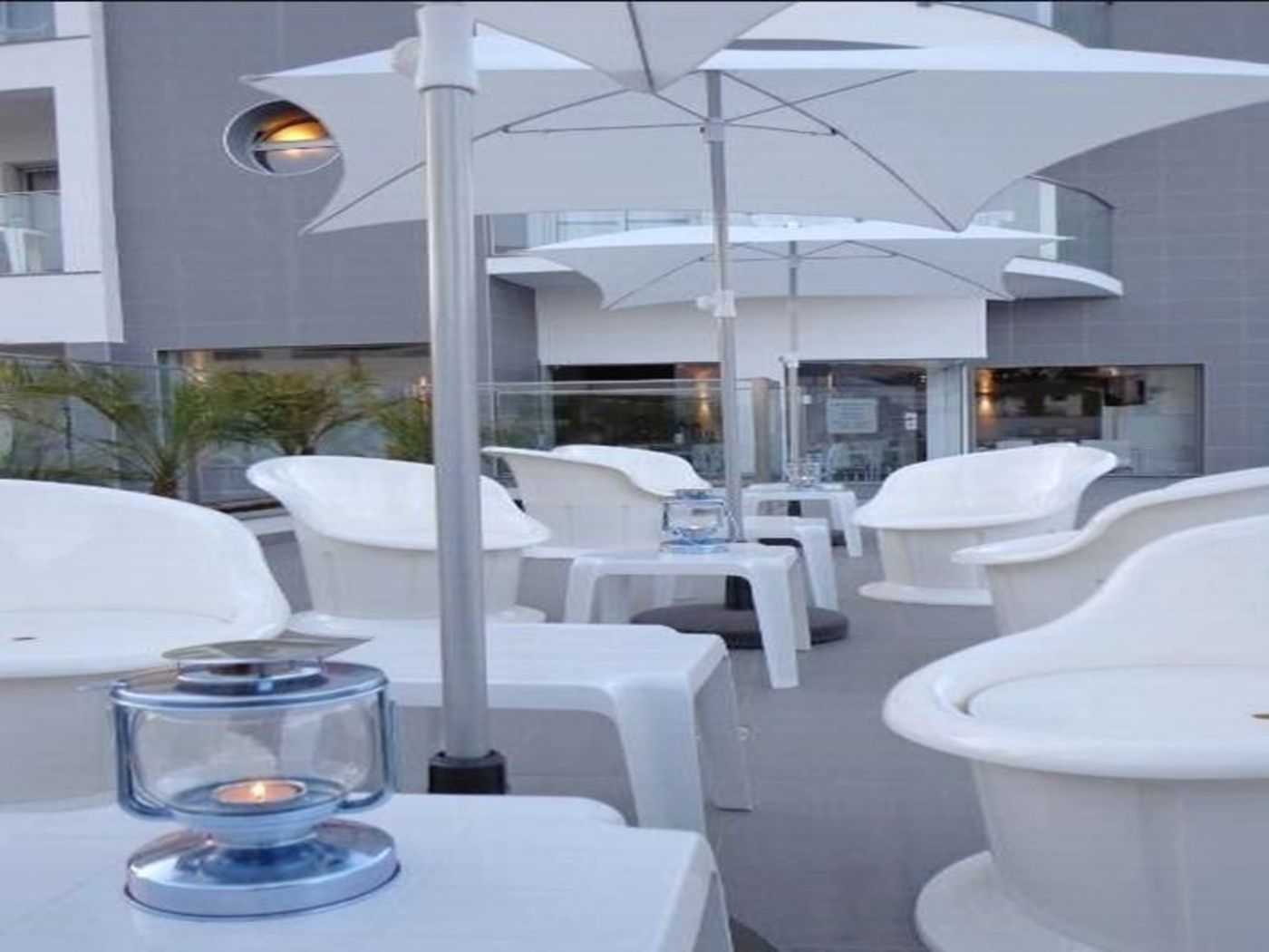 KR-Hotels---Albufeira-Lounge-Terrace-2