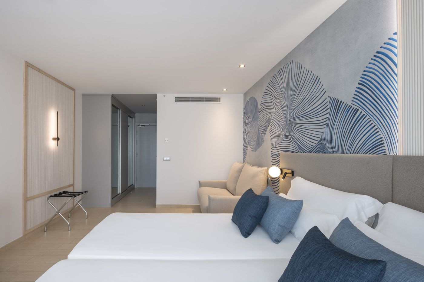 AR-Diamante-Beach-Room-17