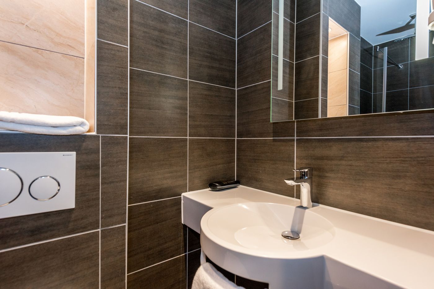 Xo-Hotel-Inner-Room-22