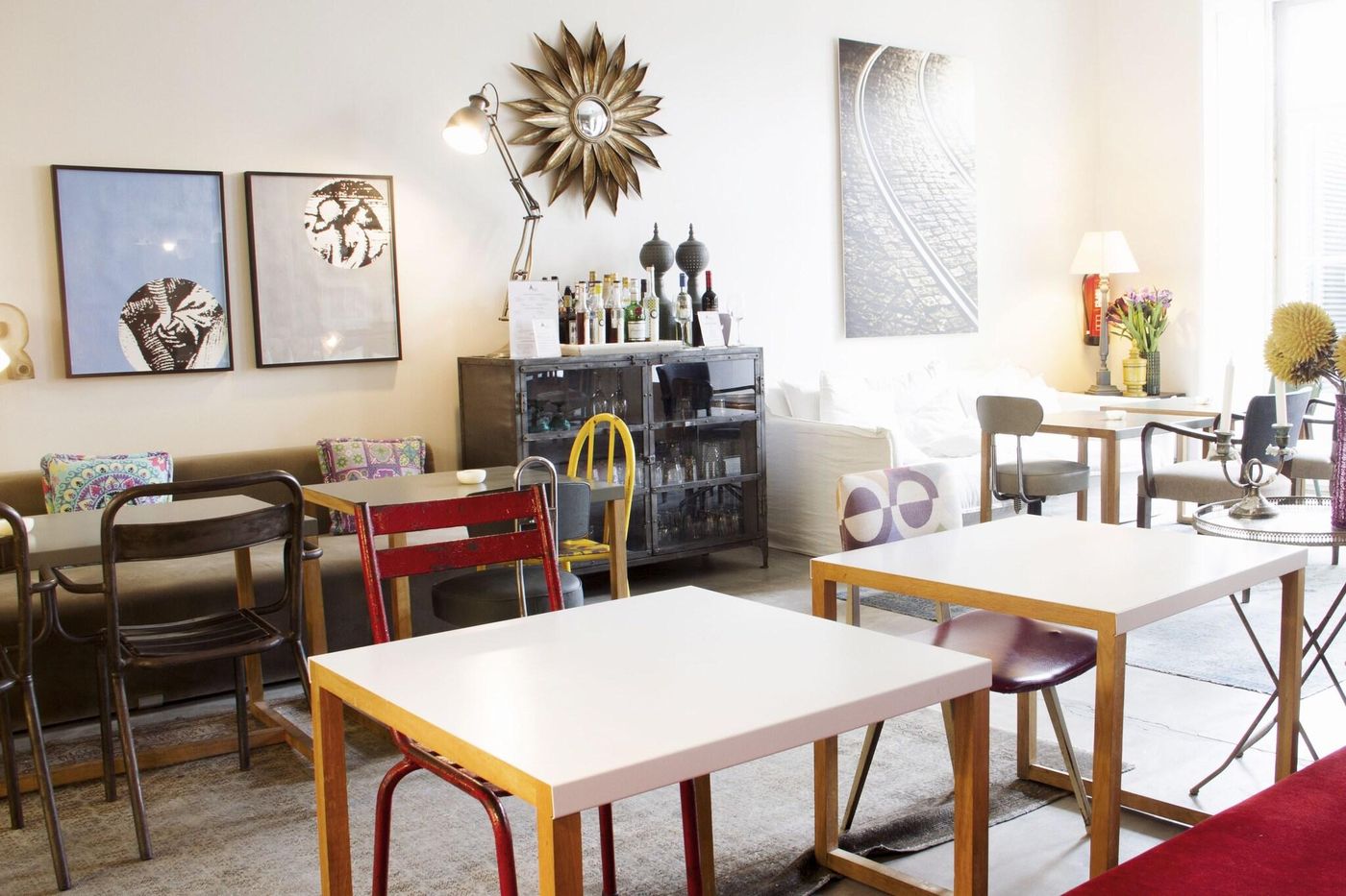 Casa-das-Janelas-com-Vista-Bar-10