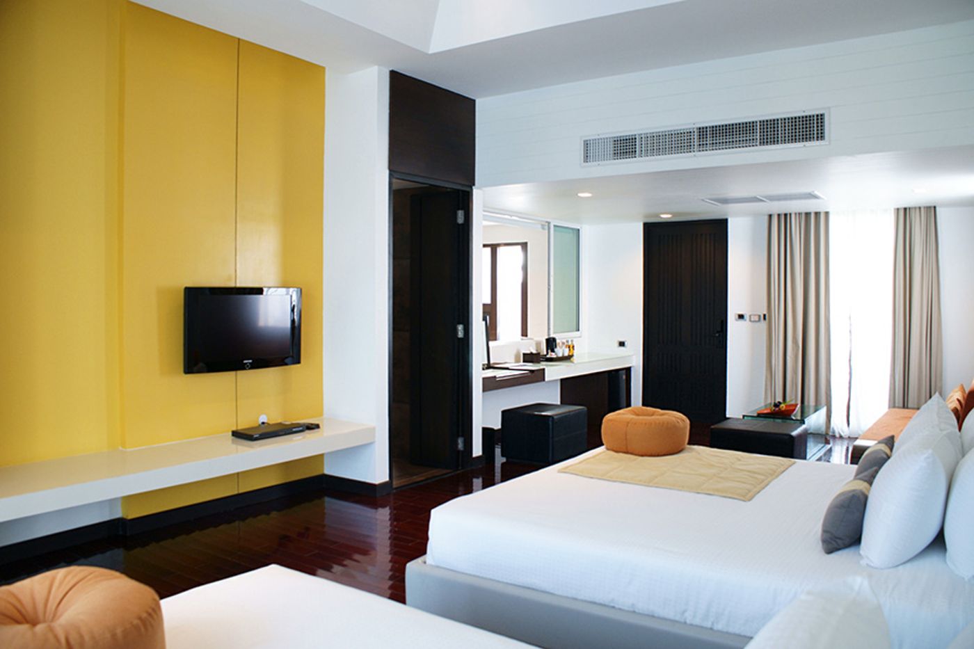 Z Through by The Zign