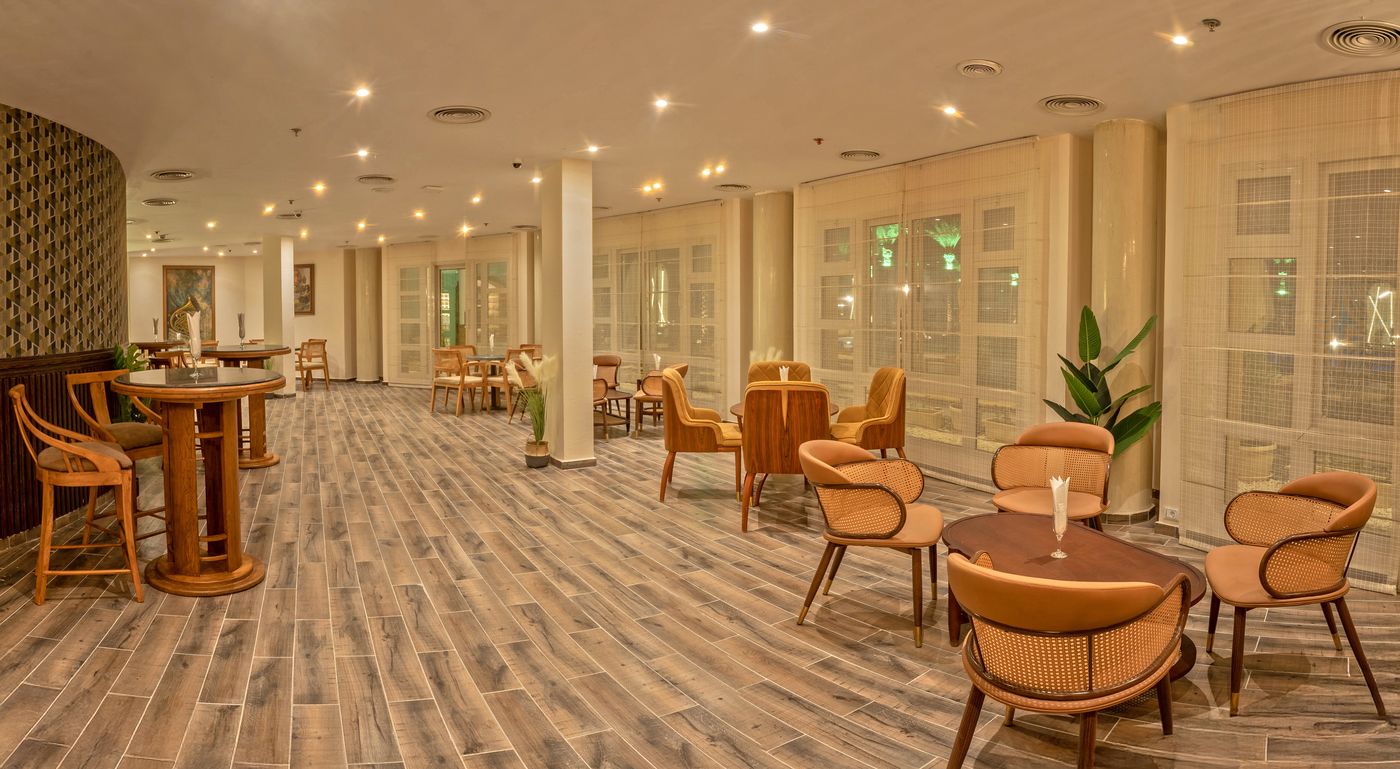 Invidia Coral Beach Tiran 28.10