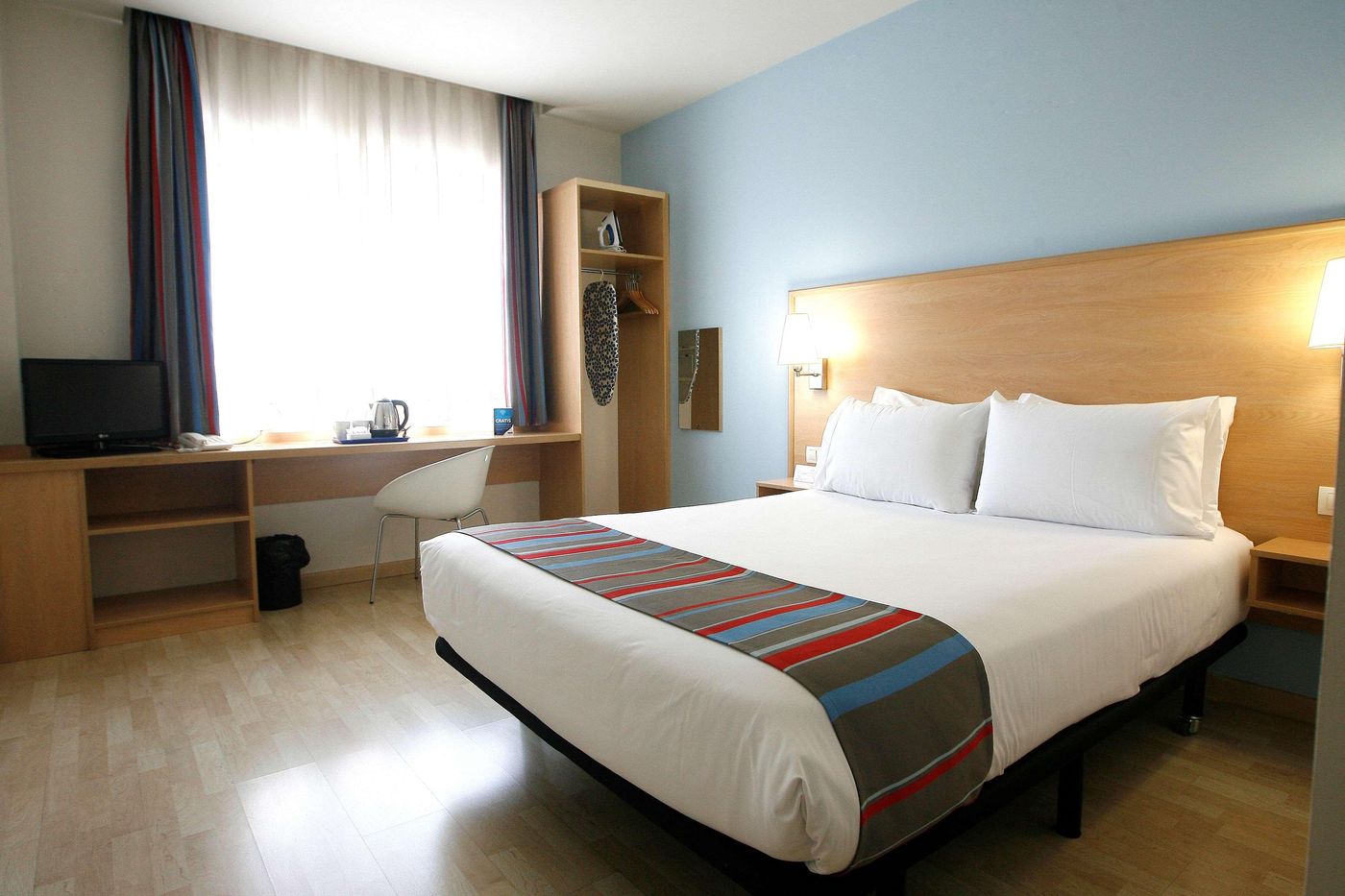 Travelodge-Torrelaguna-Room-14