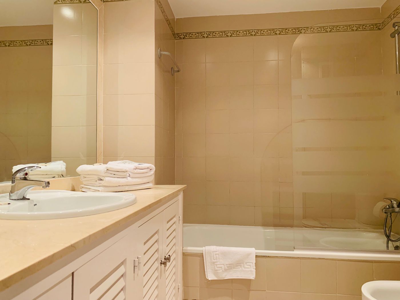 Apartamentos-El-Porton-Room-50