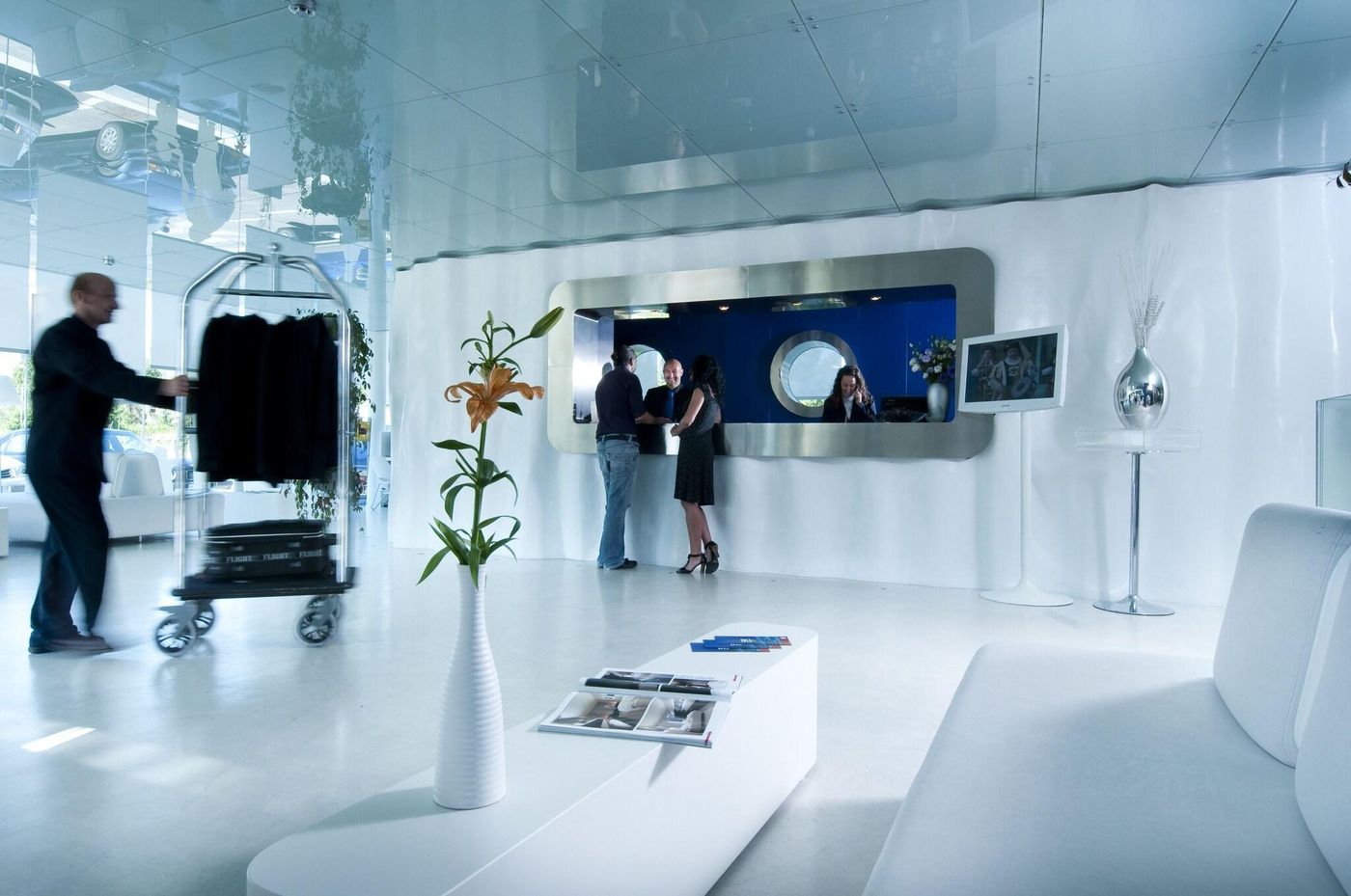 San-Ranieri-Lobby-17