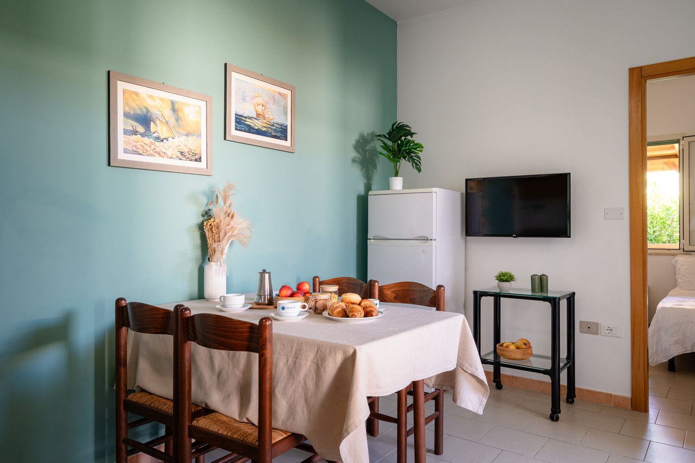 Club-del-Sole-Stork-Family-Collection-Room-33