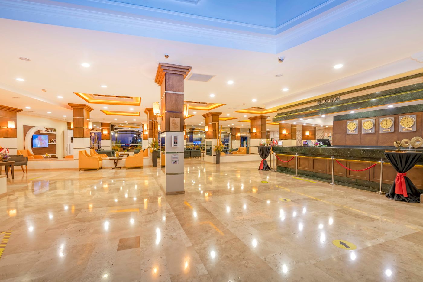 Armas-Labada-Lobby-39