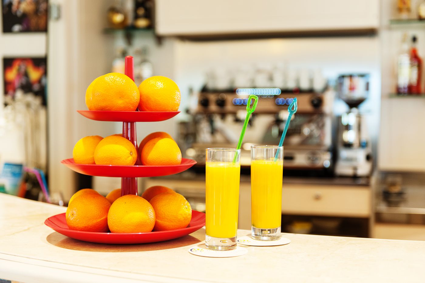 Hotel-Santa-Gilla-Bar-59