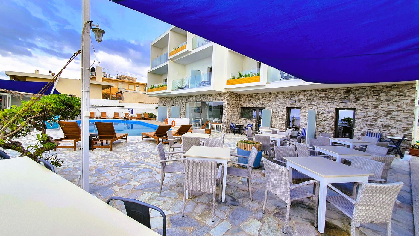 SHotels Sunset Beach