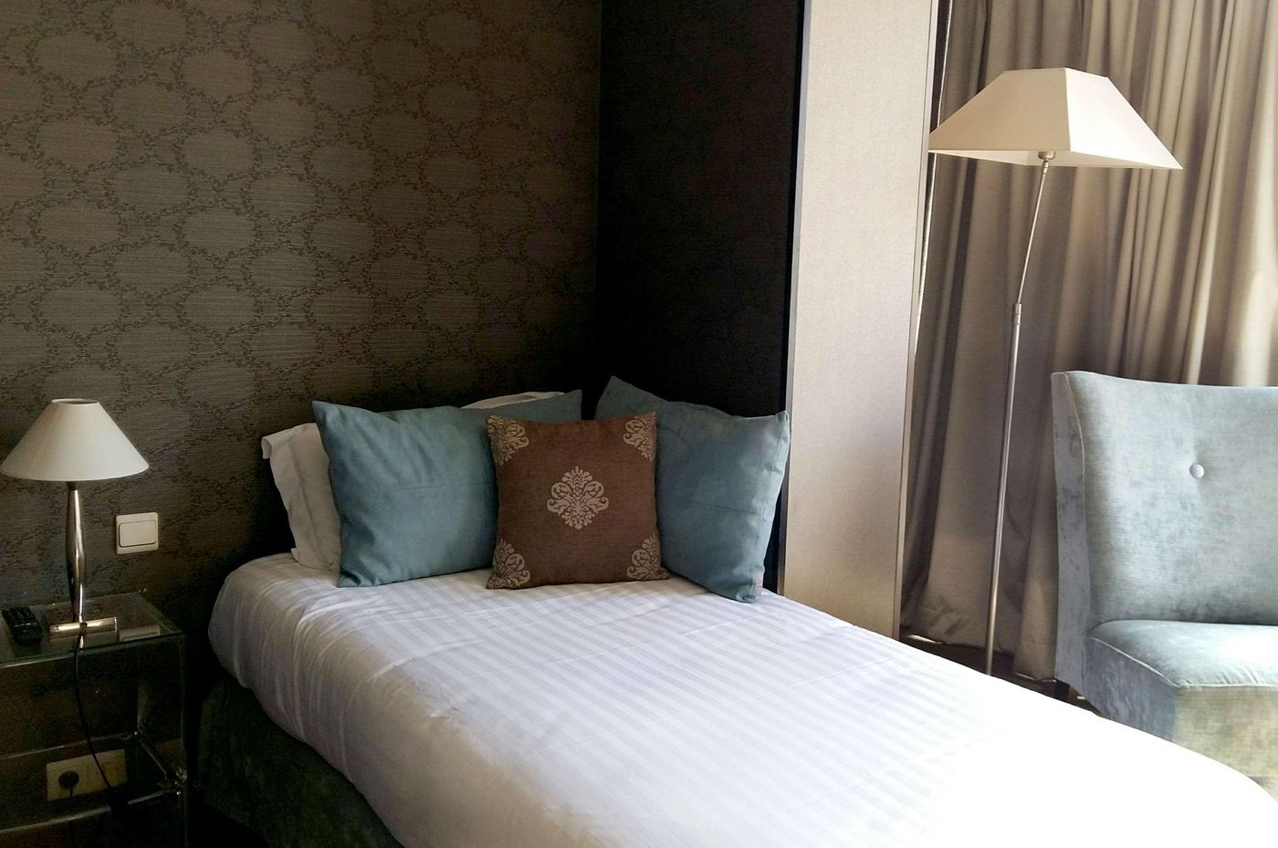 Best-Western-Anjou-Lafayette-Opera-Room-37