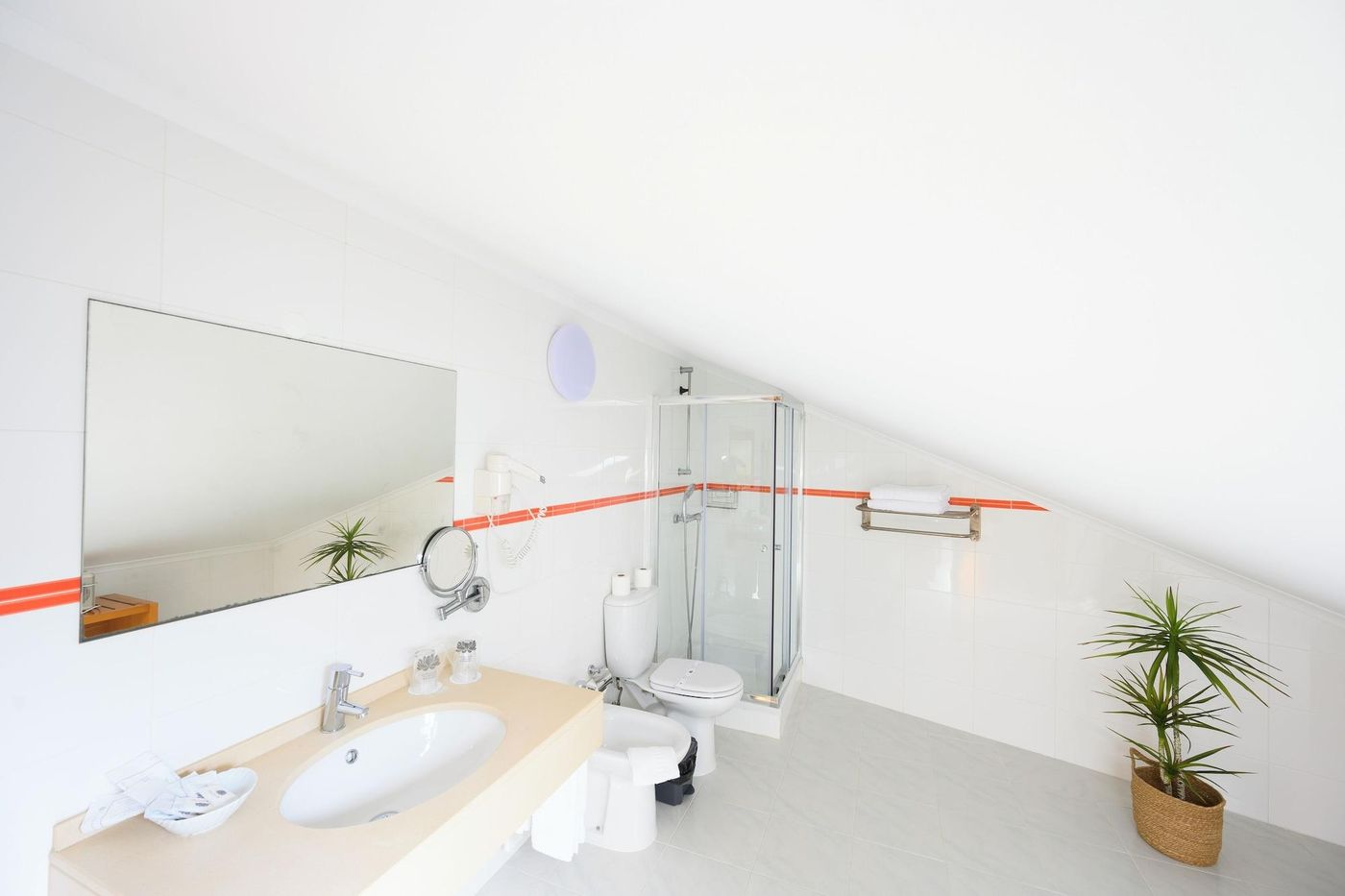 Hospedaria-Recome-ar-Room-46