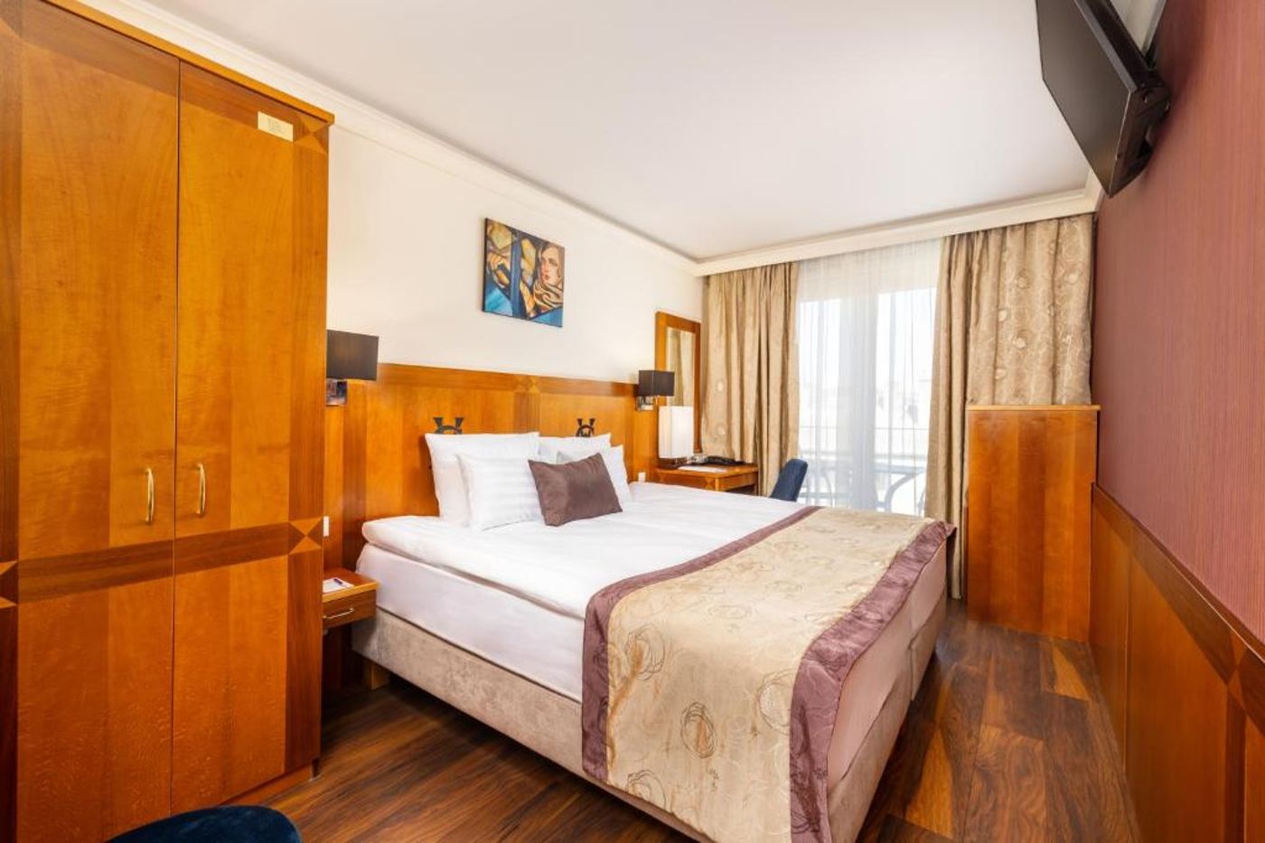 Carlton-Hotel-Buda-Castle-Room-20