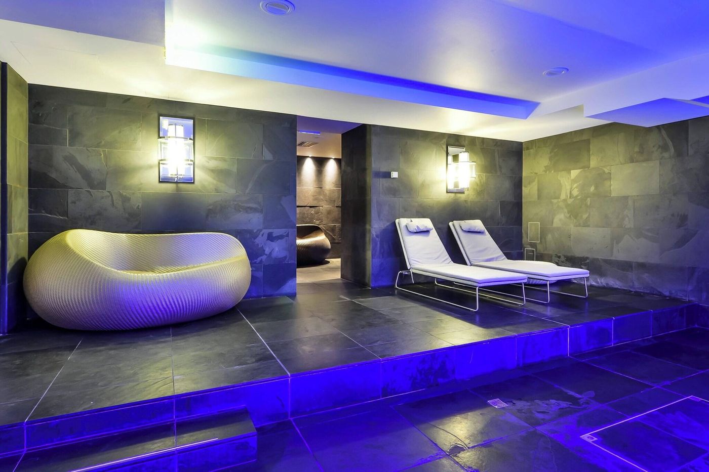 Bristol-a-Luxury-Collection-Hotel-Sports-and-Entertainment-67