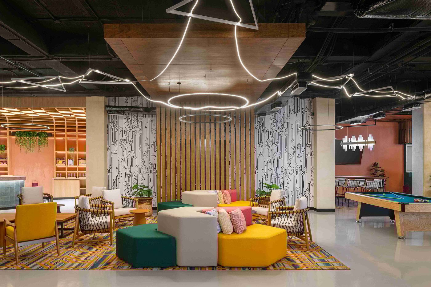 Aloft-Cancun-Lobby-39