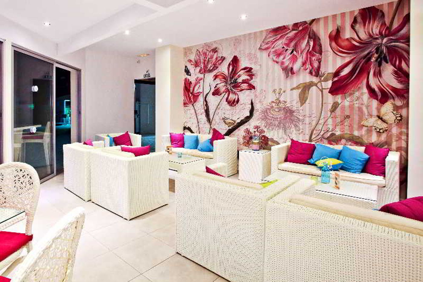 Windmills-Hotel-Apartments-Sports-and-Entertainment-47