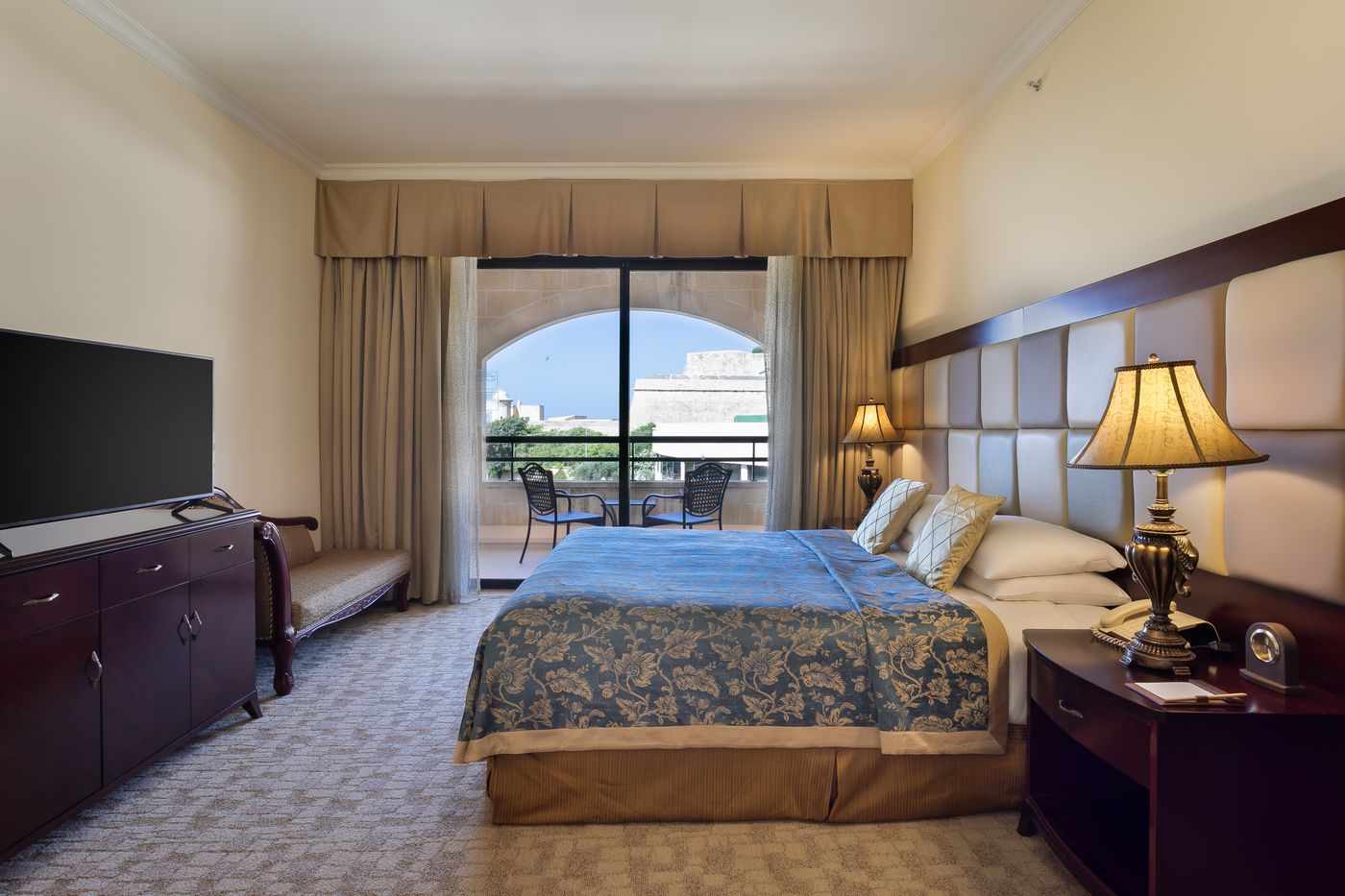 Excelsior-Grand-Hotel-Room-29