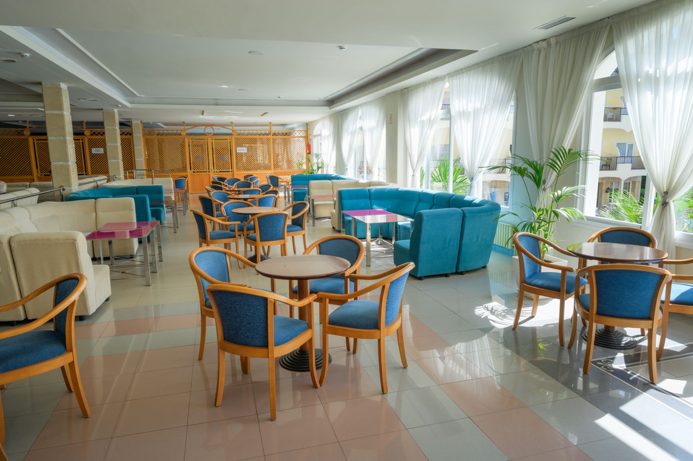 Monarque-Fuengirola-Park-Bar-42