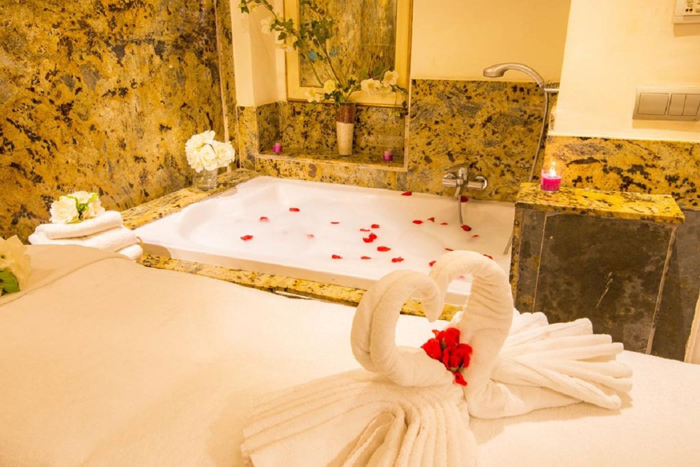 Cap-Roig-Sports-and-Entertainment-22