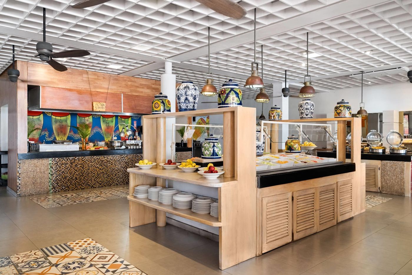 Grand-Decameron-Montego-Bay--A-Trademark-All-Inclusive-Restaurant-44