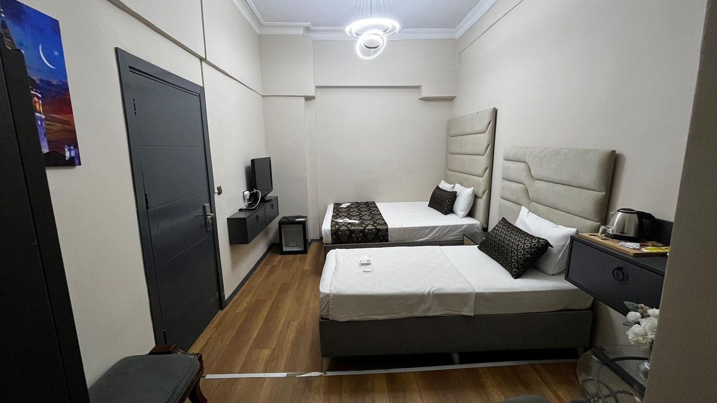Taxim34-Hotel-Room-12