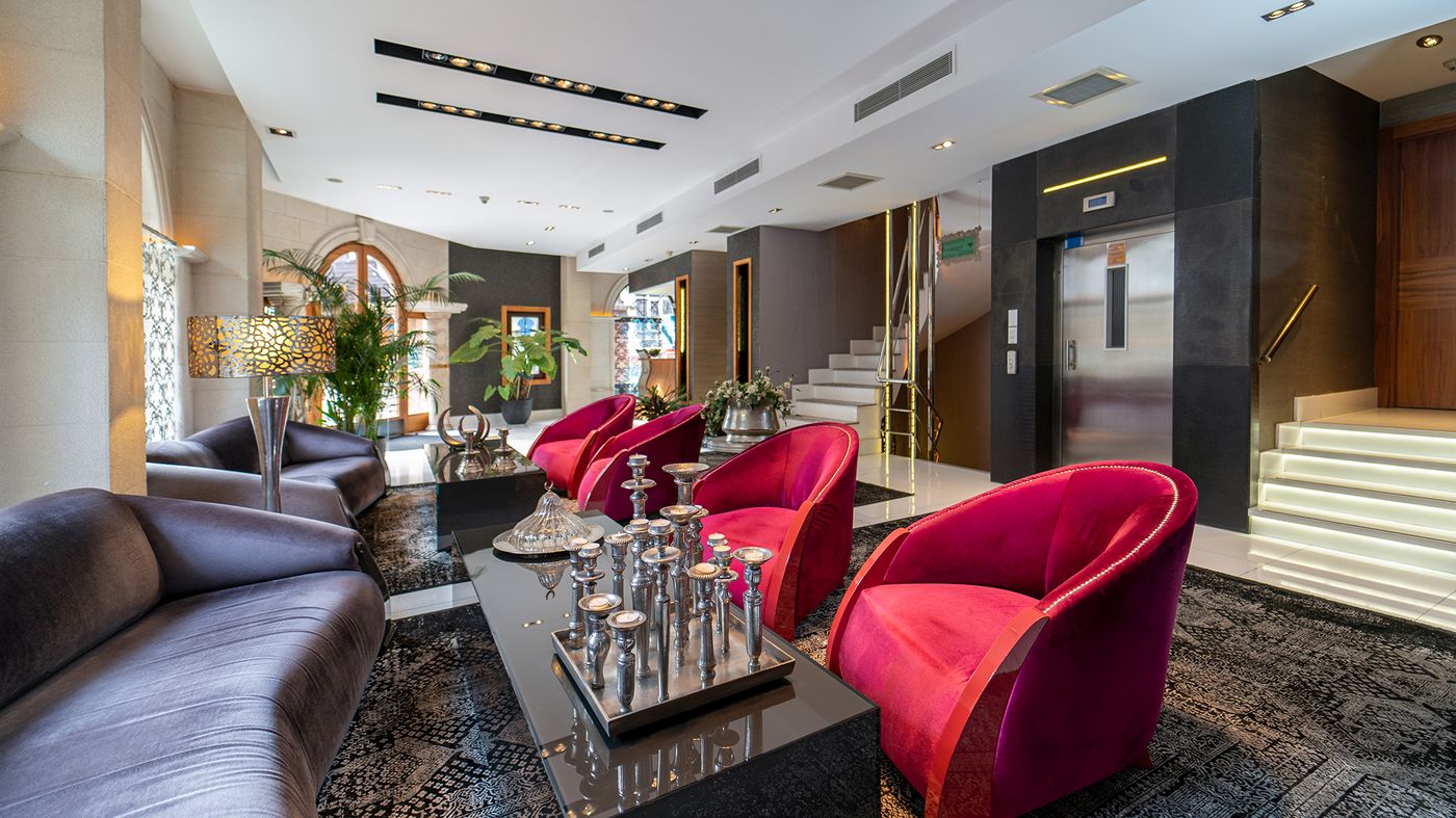 Biz-Cevahir-Hotel-Sultanahmet-Lobby-4