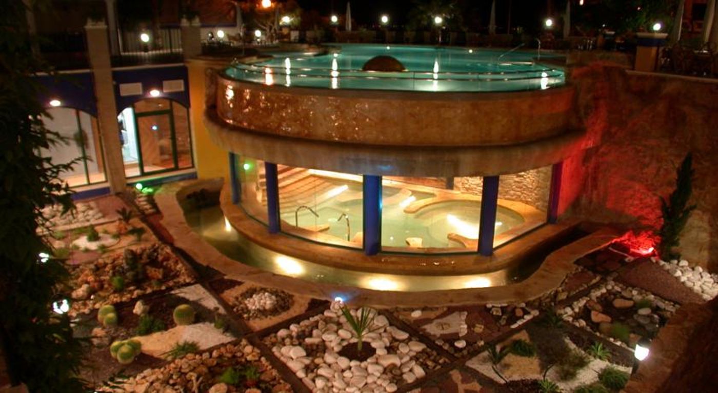 La Laguna Spa & Golf