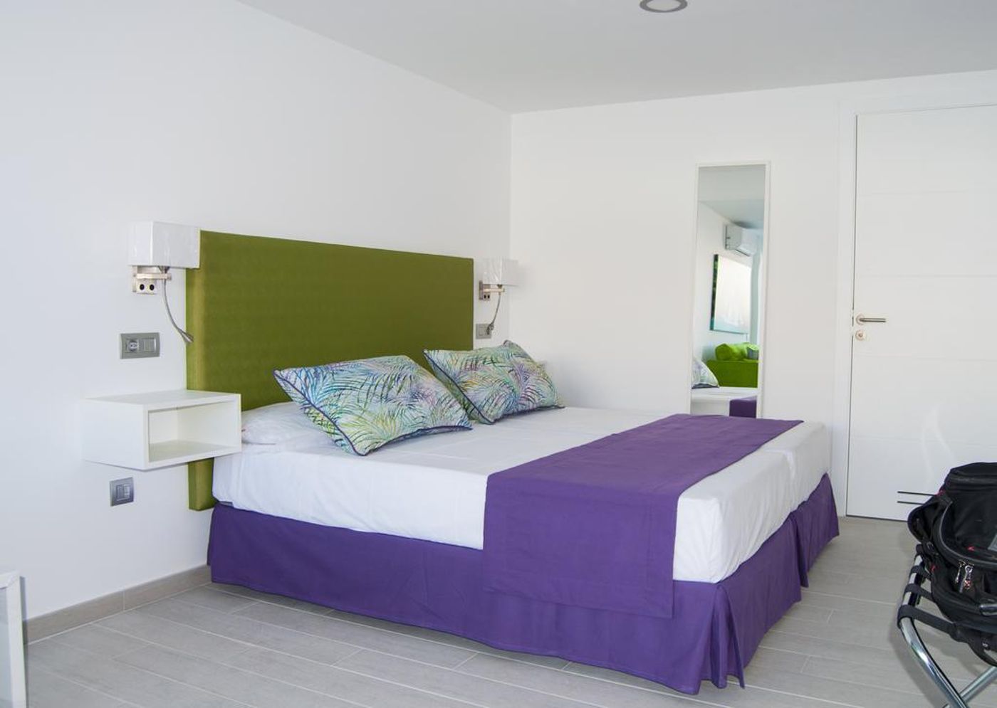 IG Yaizasol Apartments - Adults Only