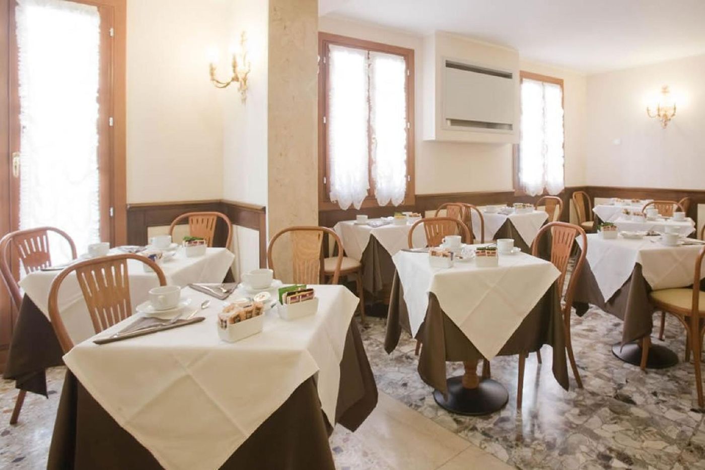 Mercurio-Restaurant-12