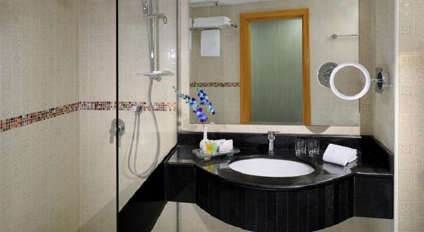 Al Safir Hotel-Bahrain-Juffair Manama-Lobby-6