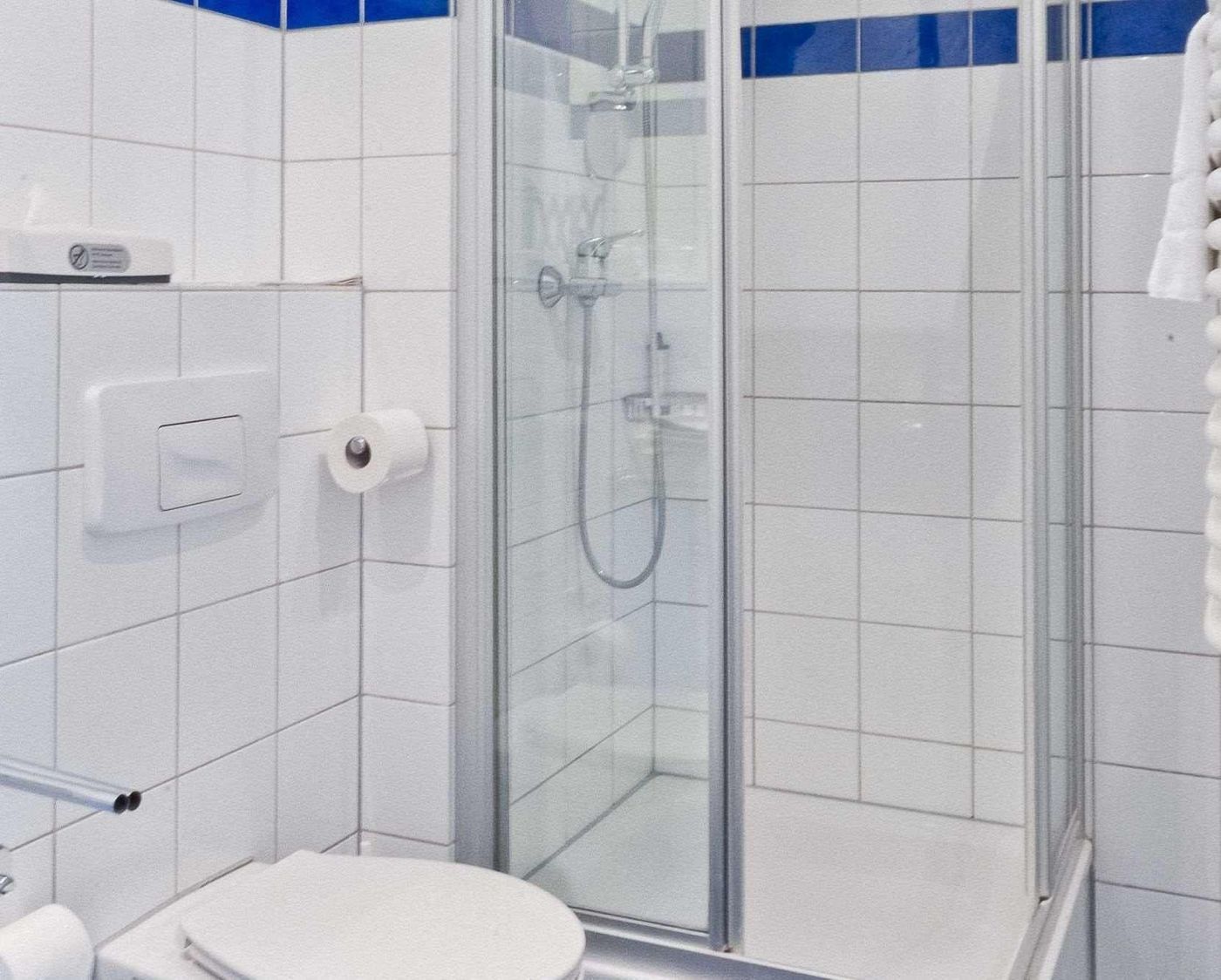 Stadthotel Gersthofen-Germany-GERSTHOFEN -Room-9