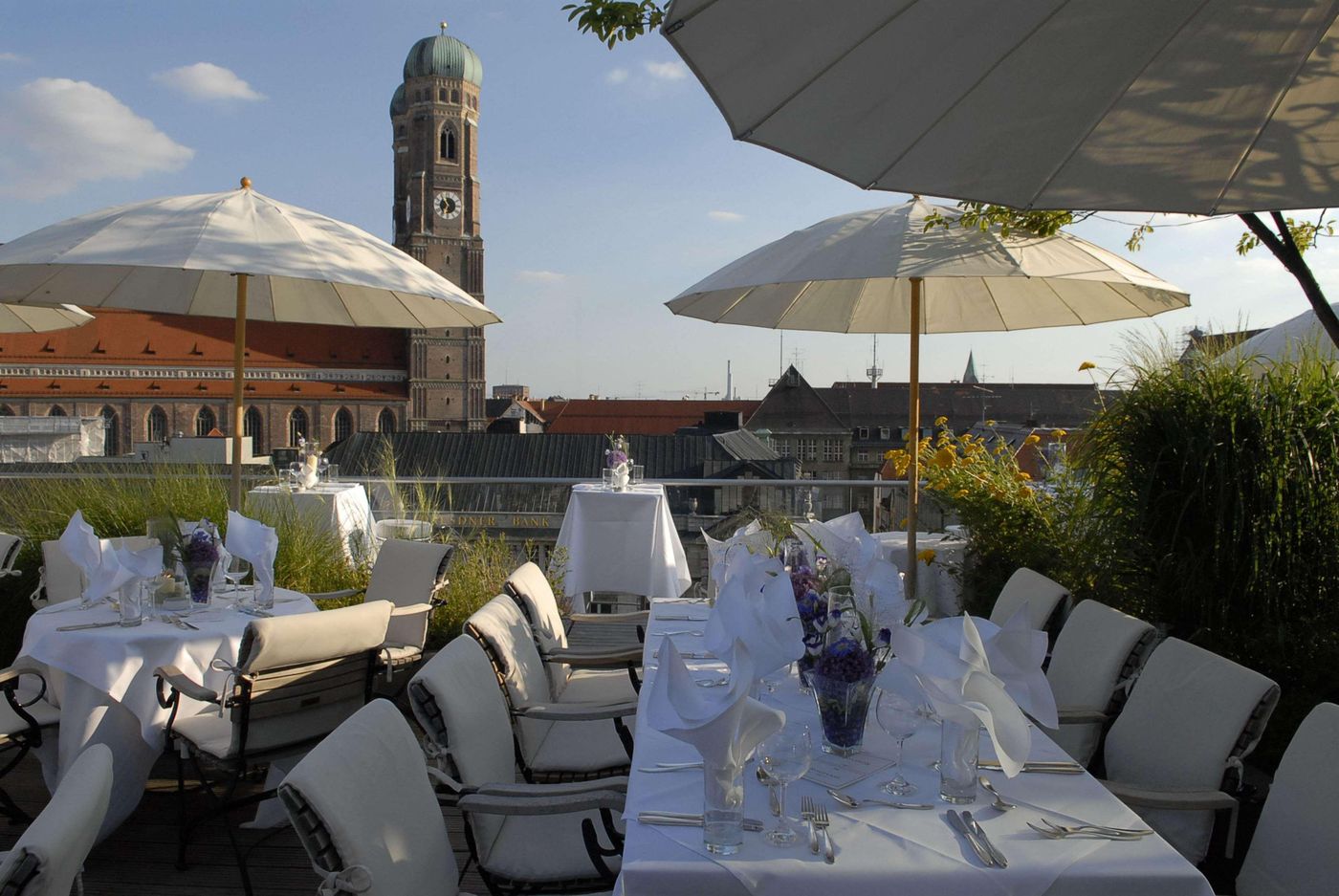 Hotel-Bayerischer-Hof-Munich-Restaurant-59
