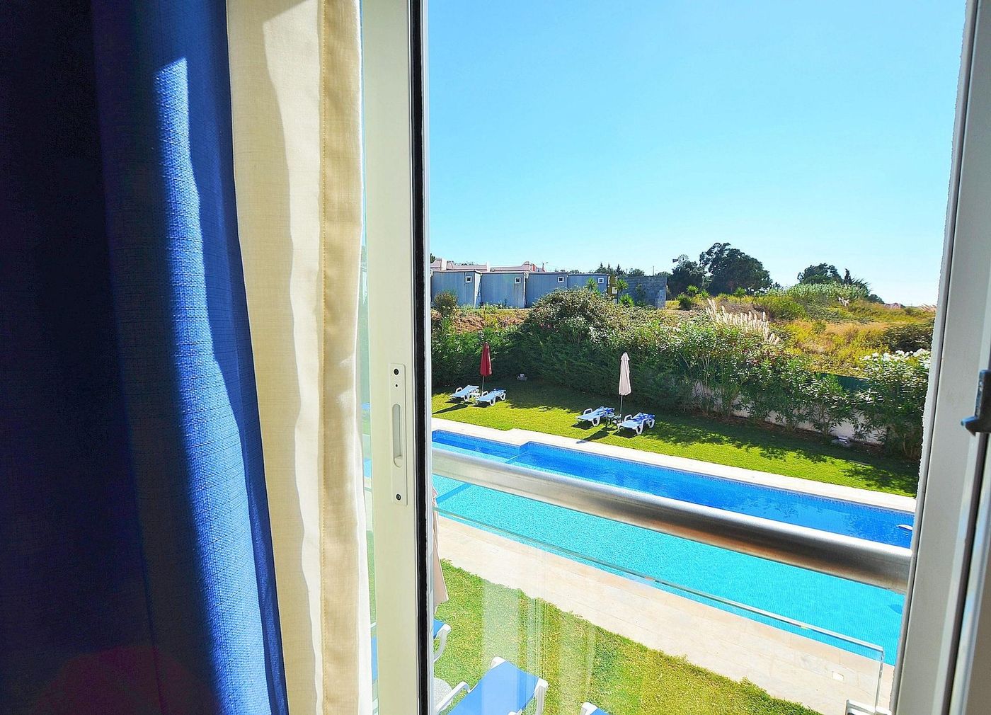 HILLTOP-OASIS---Lisbon-Lux-Oeiras-Resorts-Room-50