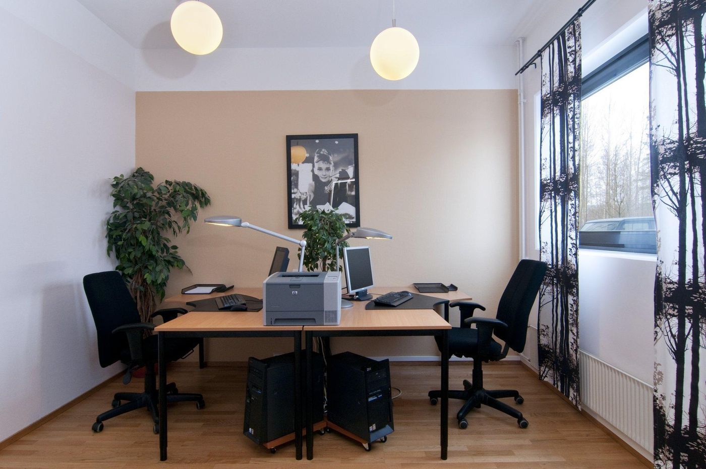 Holiday Inn Helsinki - Vantaa Airport-Finland-Vantaa-Lobby-8